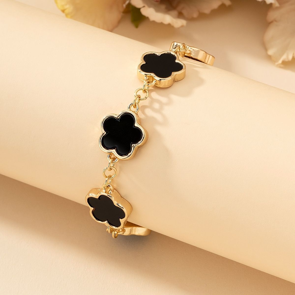 Clover Gold-Plated Bracelet - Black