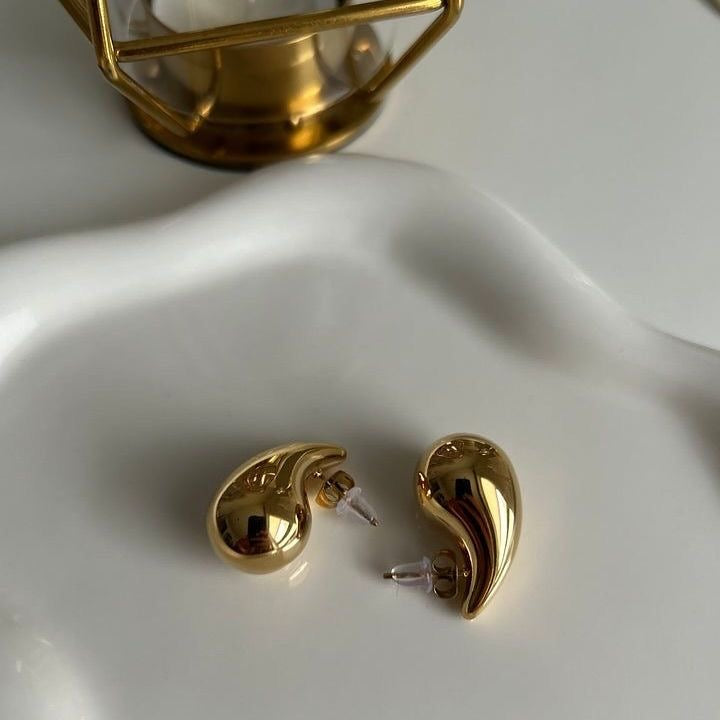 Teardrop Chunky Earrings - Gold Statement Style