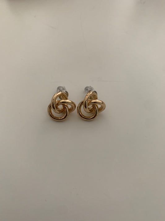Trincy Studs